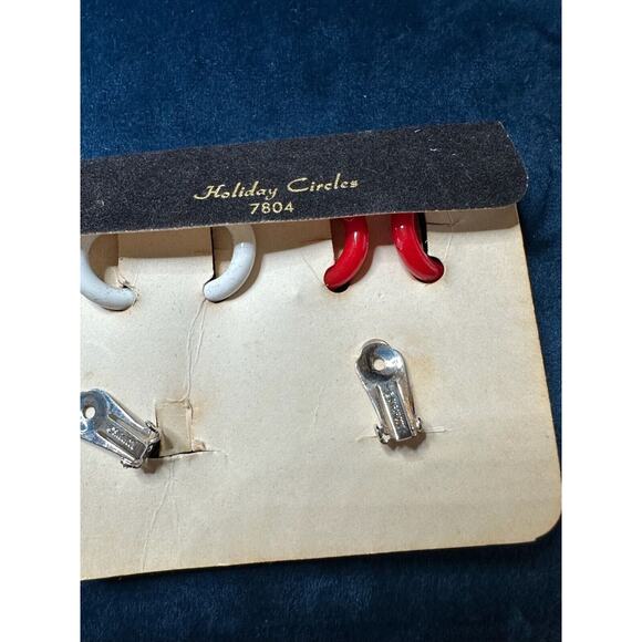 Sarah Coventry VintageHoliday Circles 7804 Clip On Earrings Set Red, White, Blue - Picture 2 of 6
